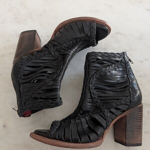 FREEBIRD Black Braided Leather Ankle Boots Size 10 Excellent Pre-owned Condition